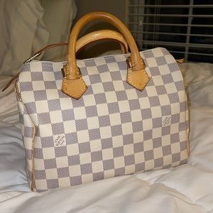 Louis Vuitton Speedy 25